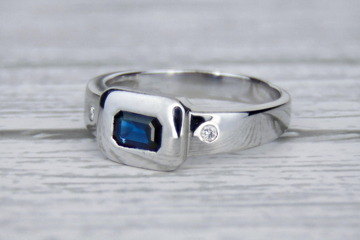 Blue and white sapphires 14k gold ring