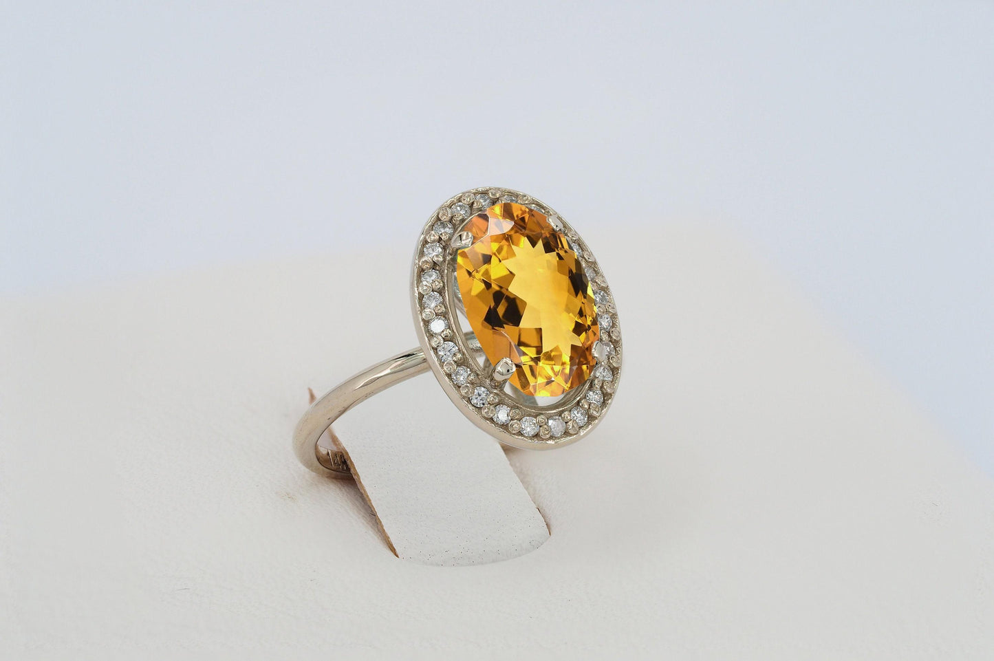 Citrine and diamonds 14k gold ring