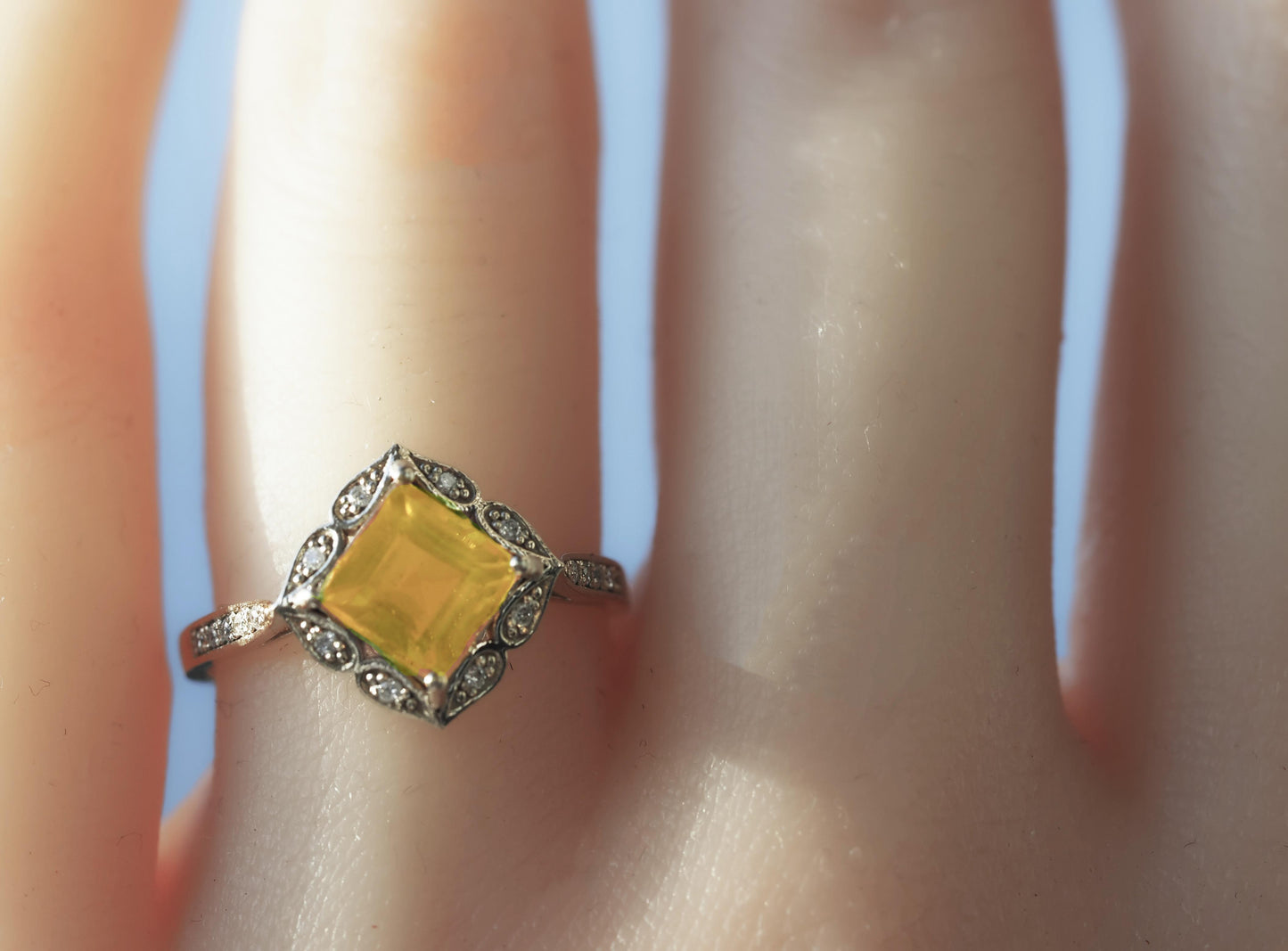 Citrine 14k gold ring