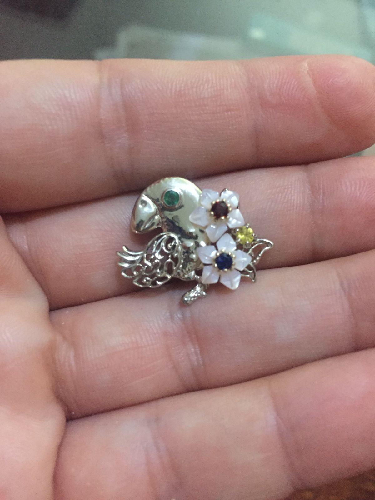 Parrot on flowers pendant with colored gems in 14k gold