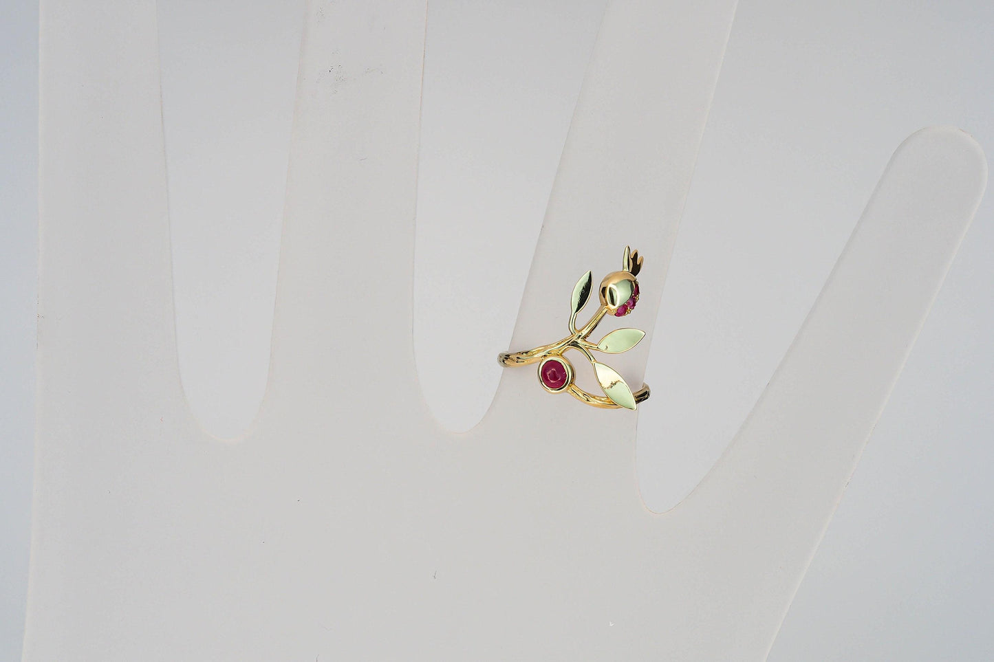 Pomegranate ruby ring in 14k gold