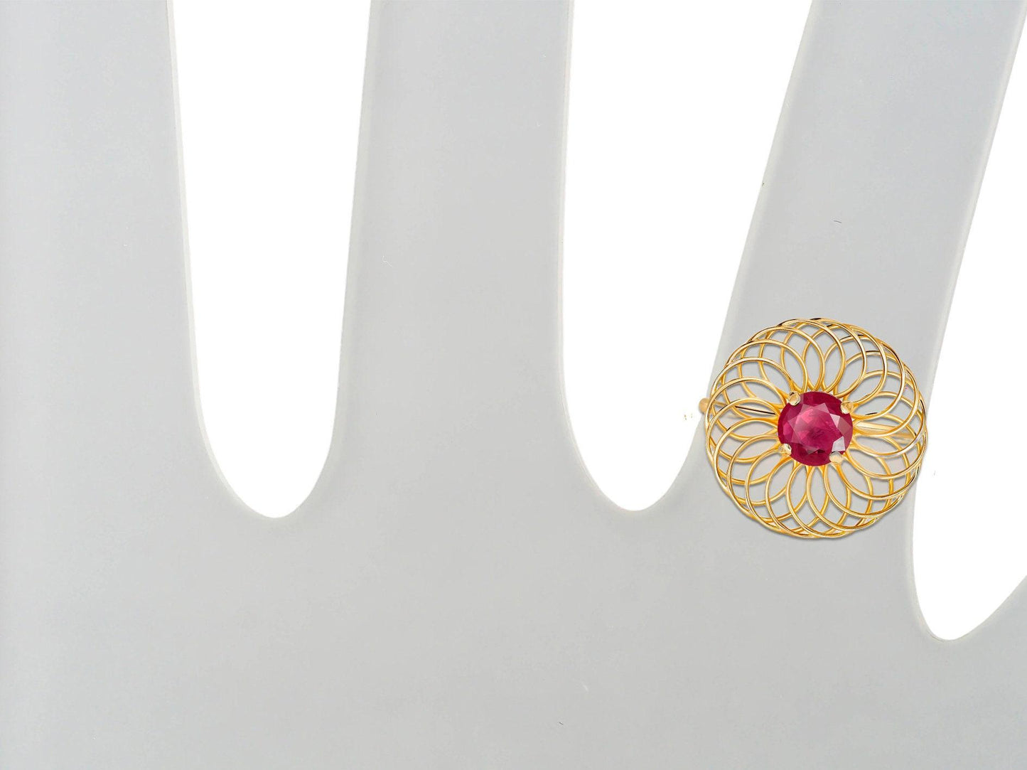 Round ruby 14k gold ring