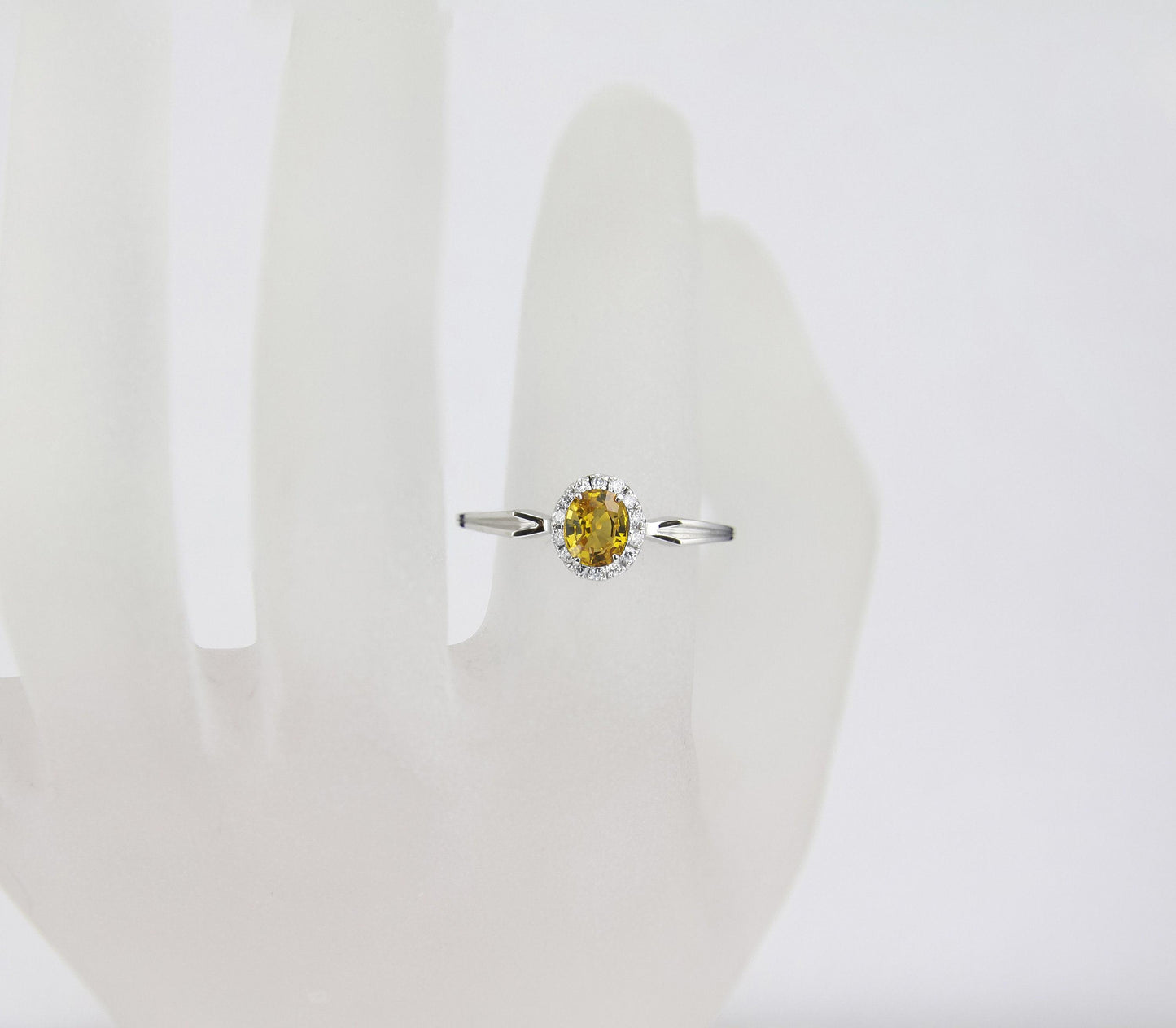 Yellow Sapphire and diamonds 14k gold ring