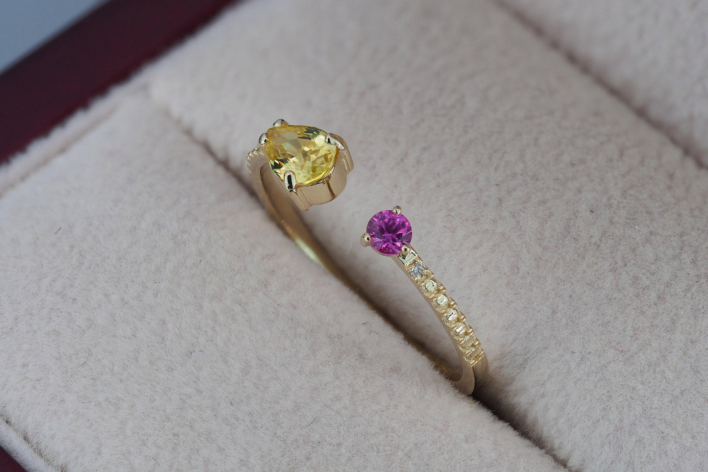 Yellow, pink sapphire 14k gold open ring