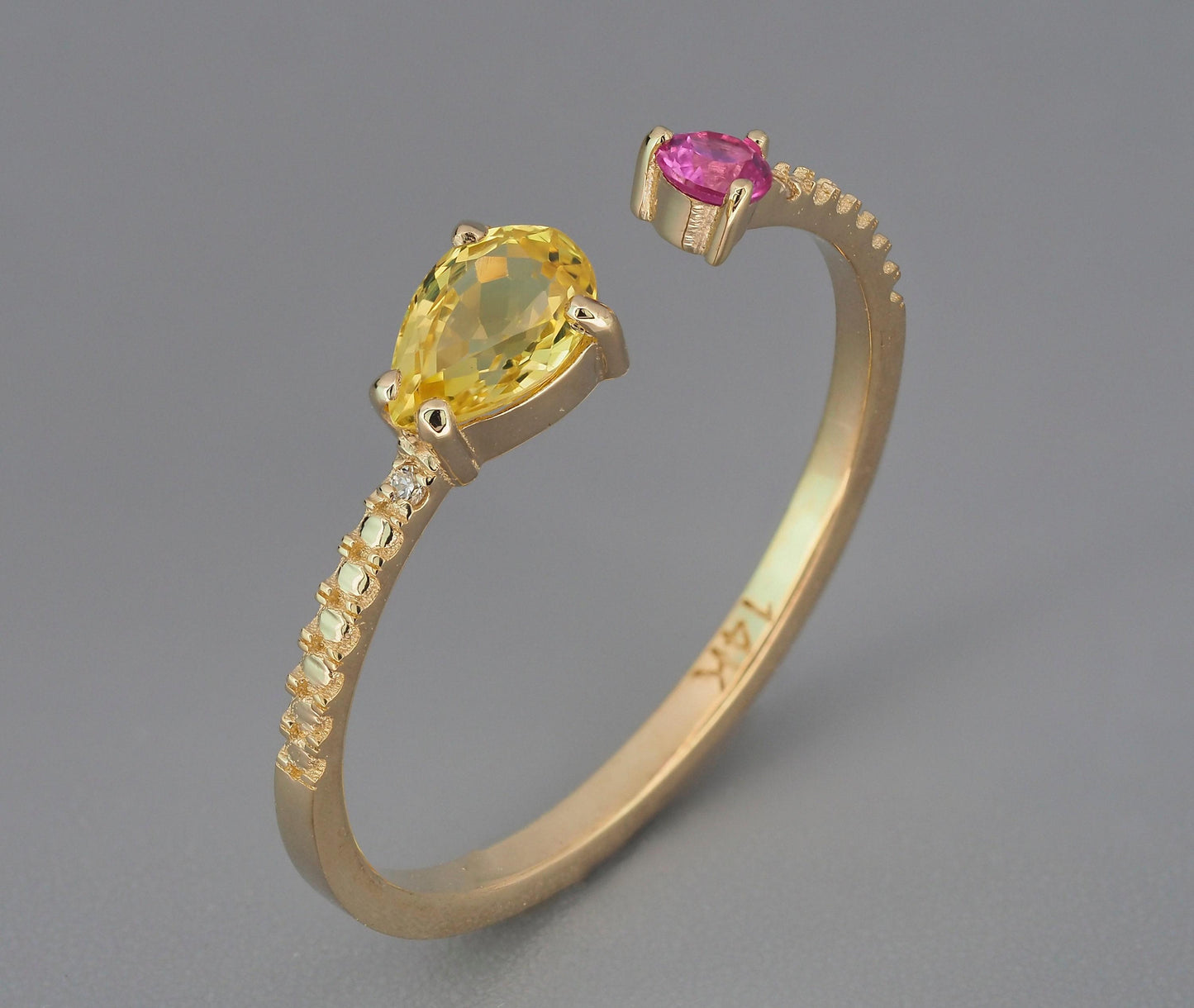 Yellow, pink sapphire 14k gold open ring
