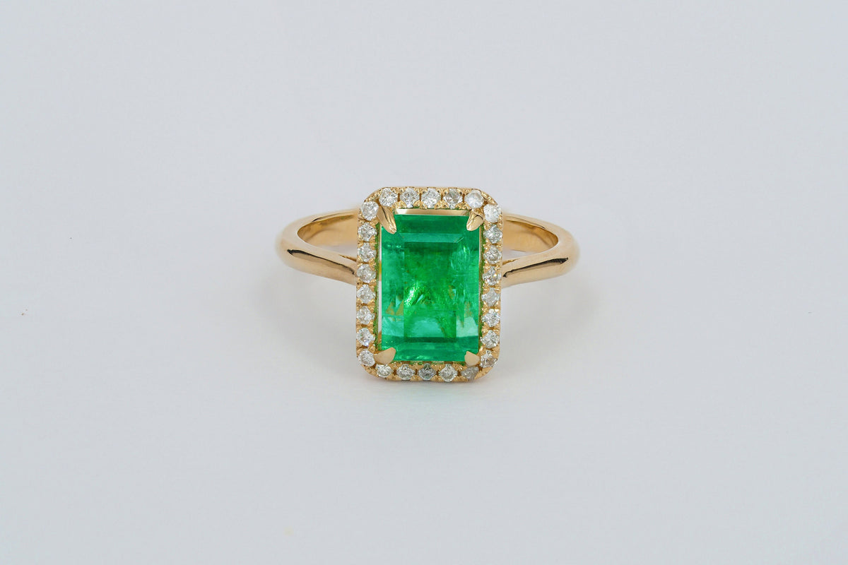 14k gold emerald Ring. Certified emerald ring. Octagon emerald