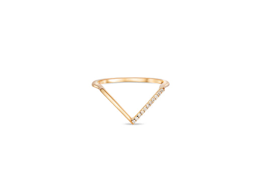 Round moissanite Chevron 14k gold ring