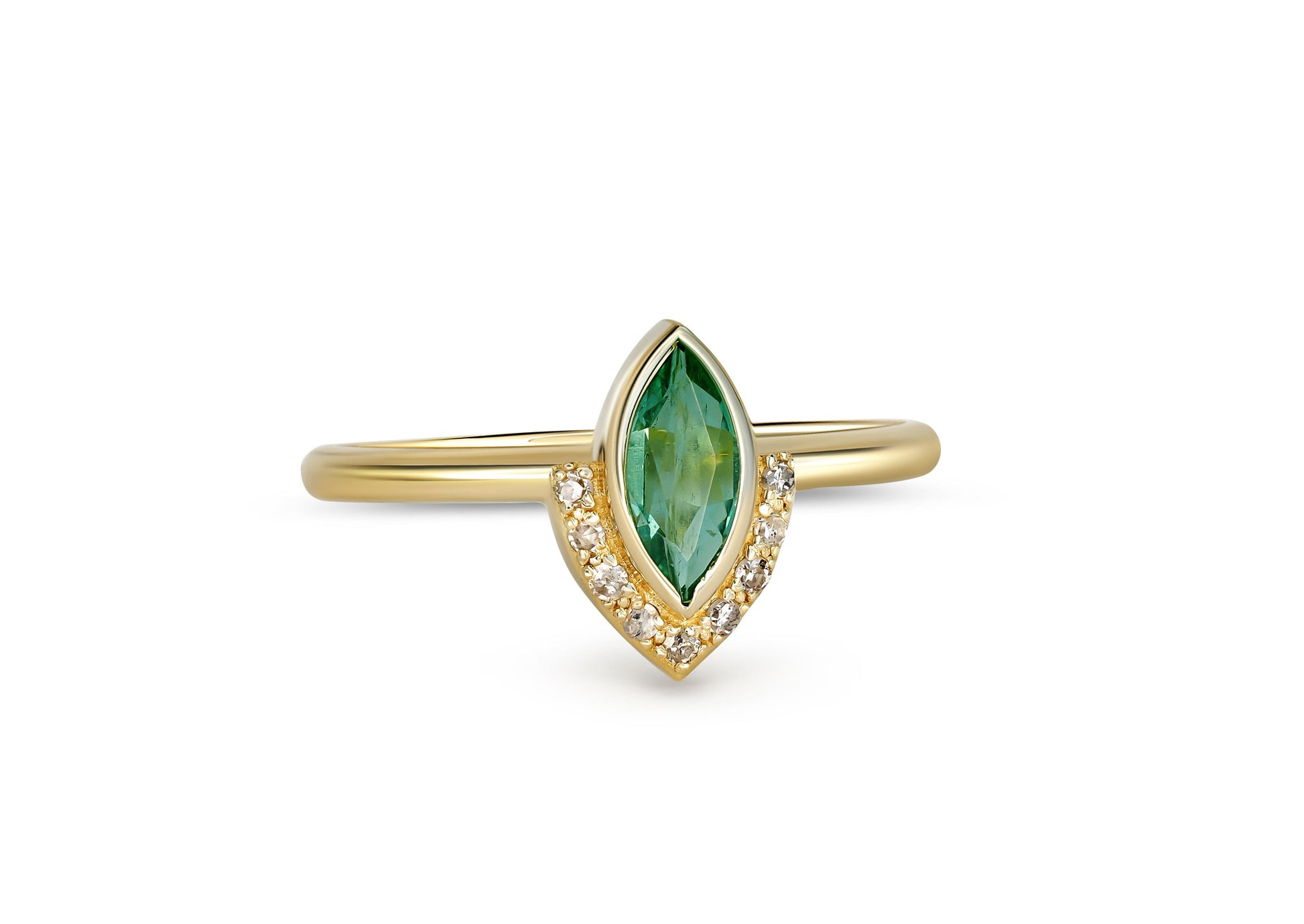 Marquise Emerald 14k gold Ring