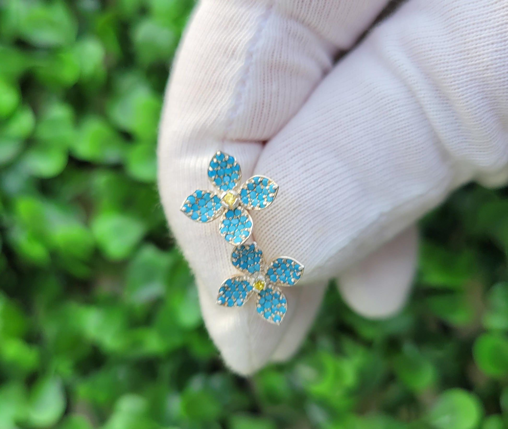 Forget me knot earrings studs in 14k gold