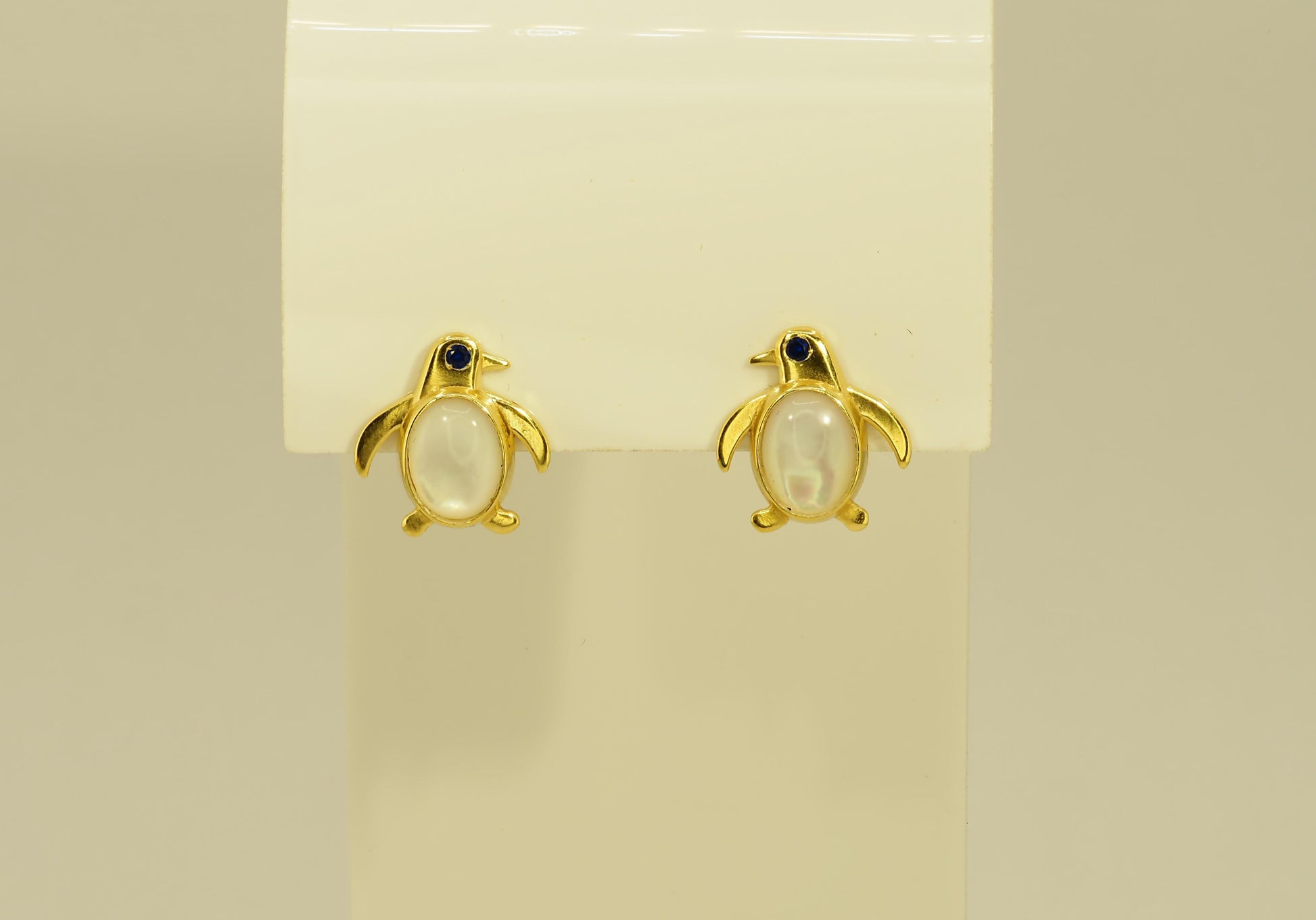 Pinguin 14k gold earrings studs