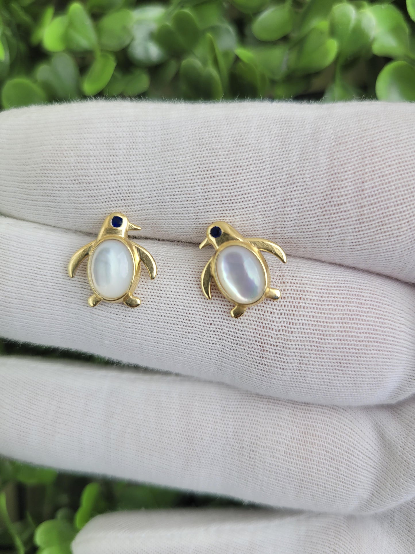 Pinguin 14k gold earrings studs