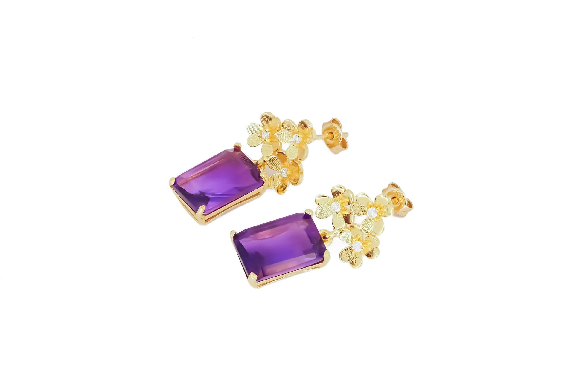 Amethyst 14k gold earrings studs