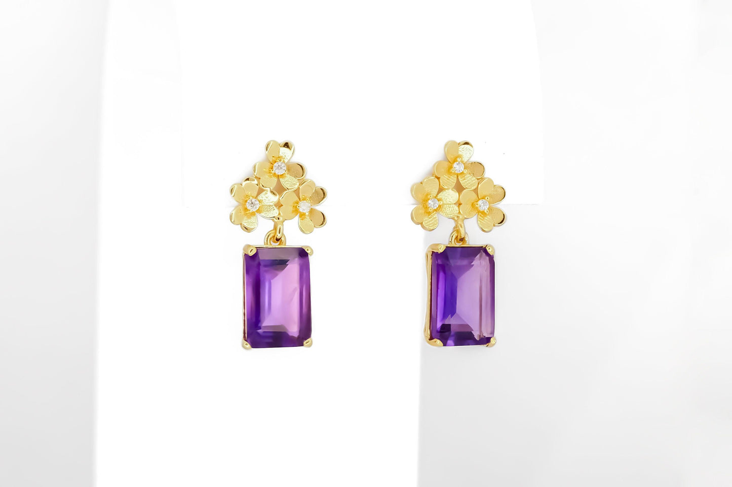 Amethyst 14k gold earrings studs