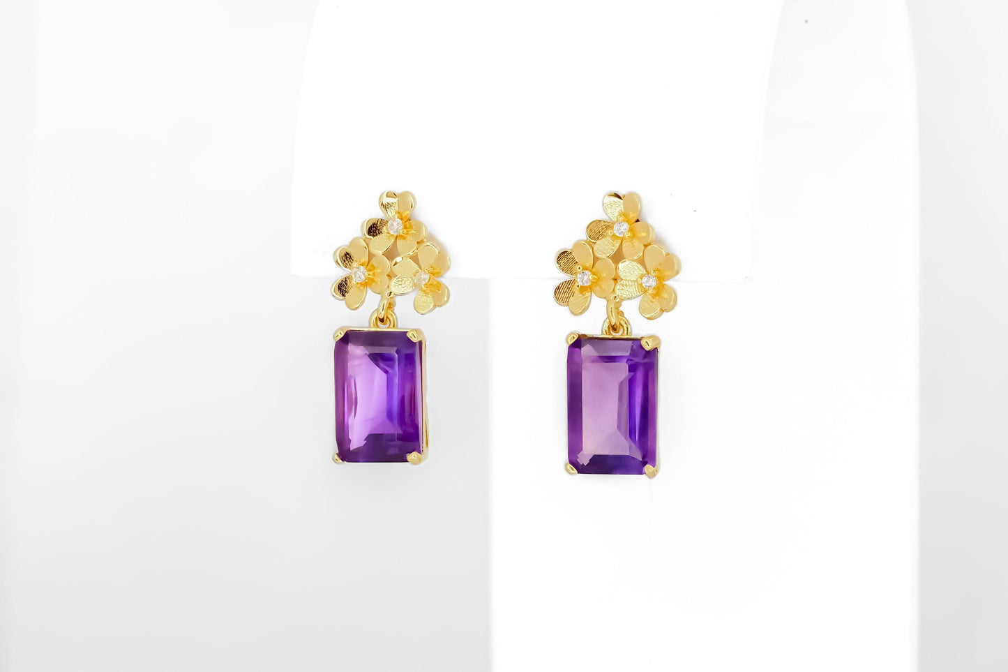 Amethyst 14k gold earrings studs