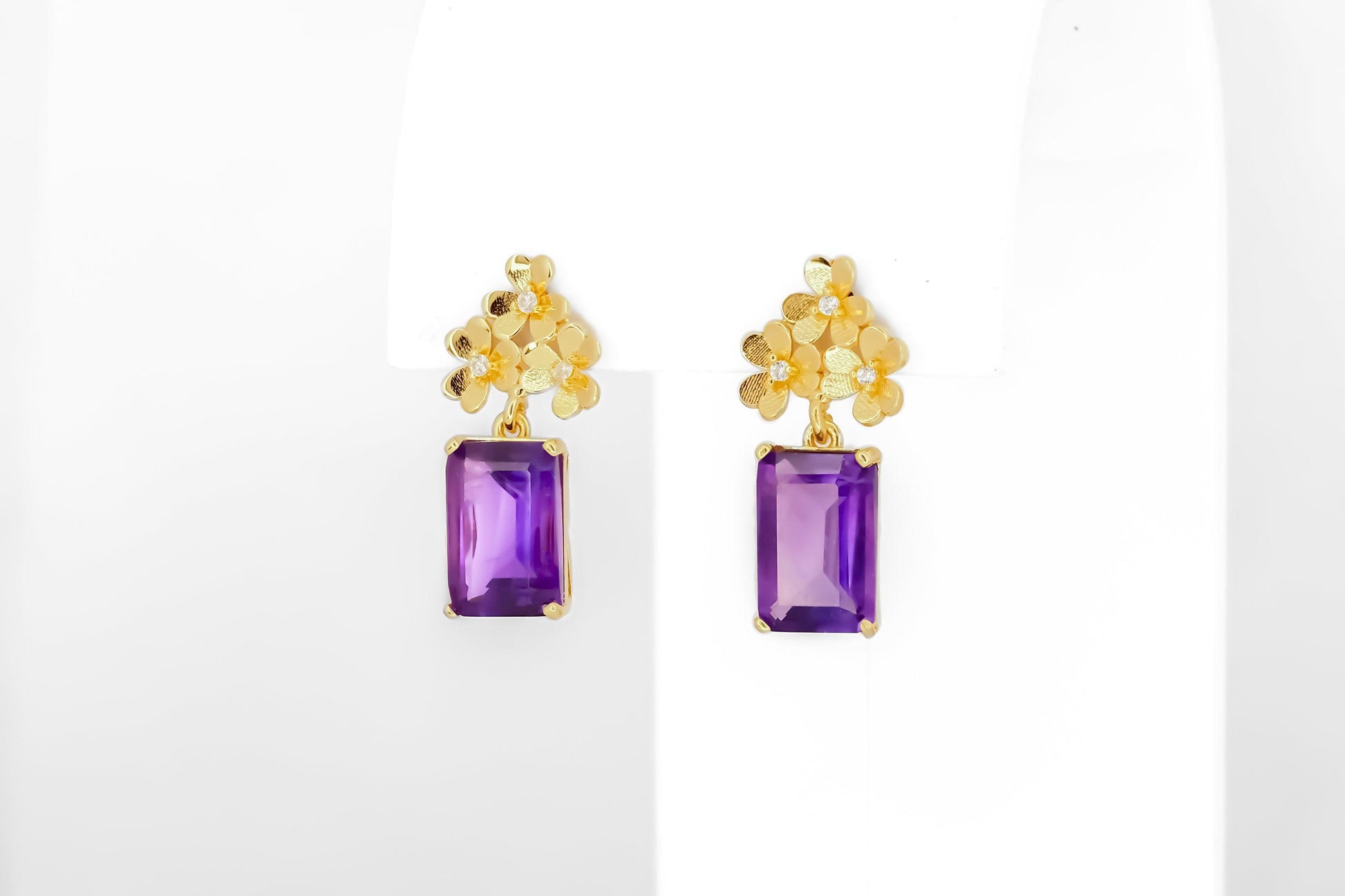 Amethyst 14k gold earrings studs