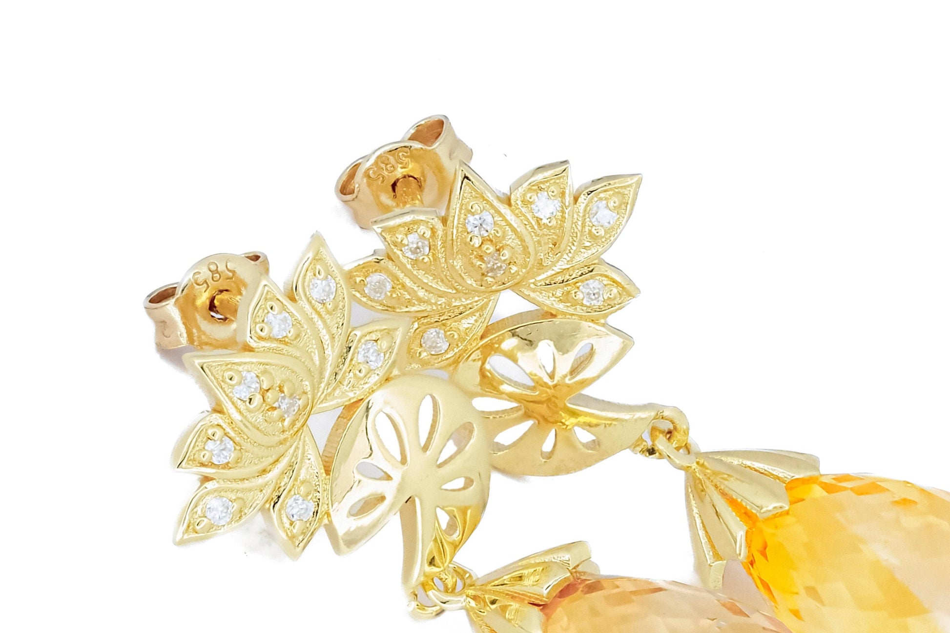 Citrine briolette 14k gold earrings studs