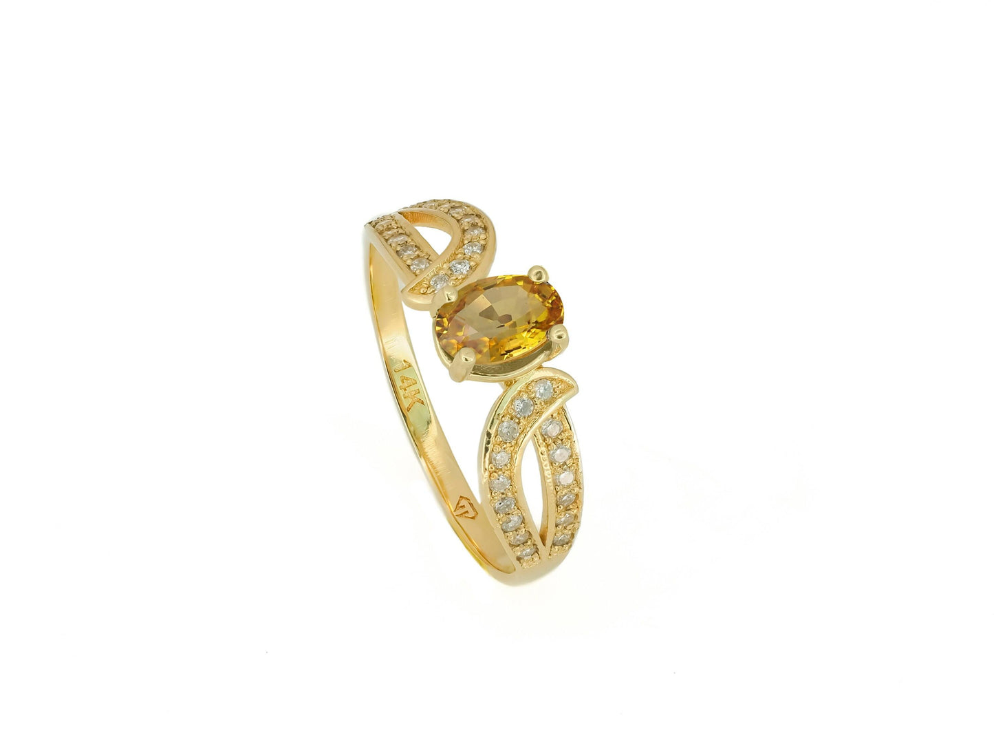 Yellow sapphire 14k gold ring