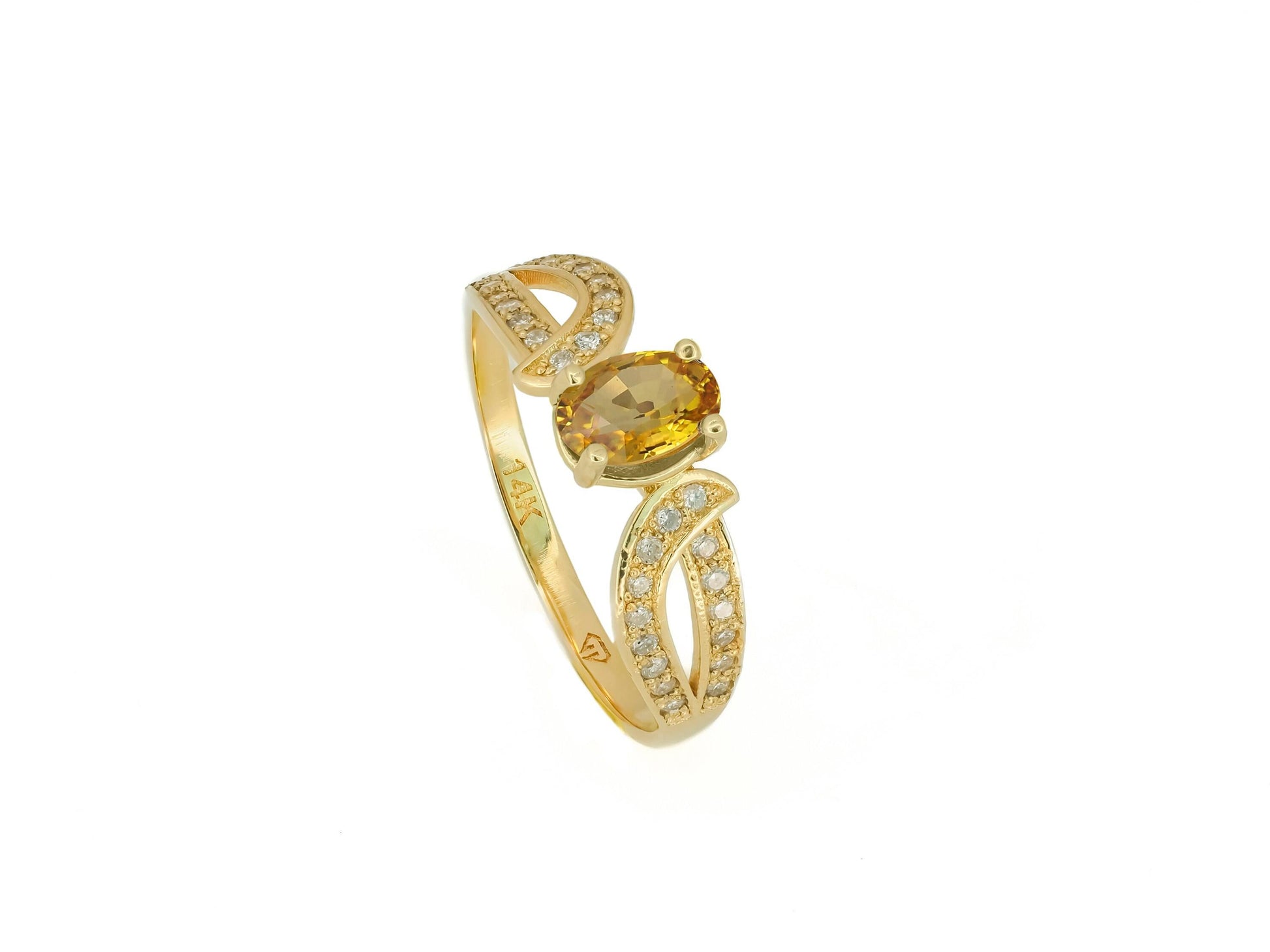Yellow sapphire 14k gold ring