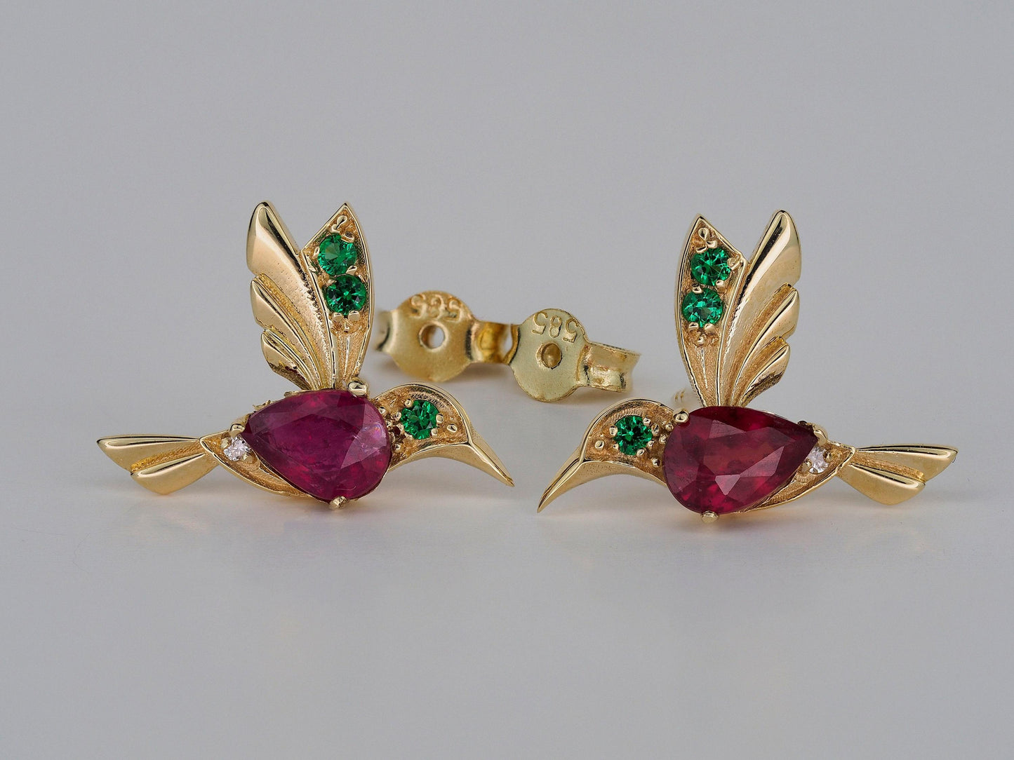 Hummingbird earings studs with rubies in 14k gold