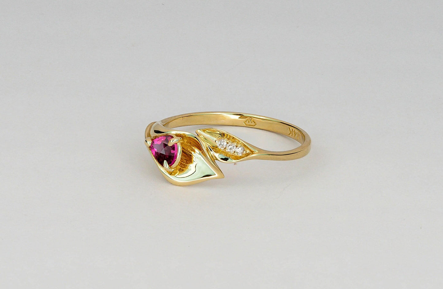 Lily calla 14k gold ring