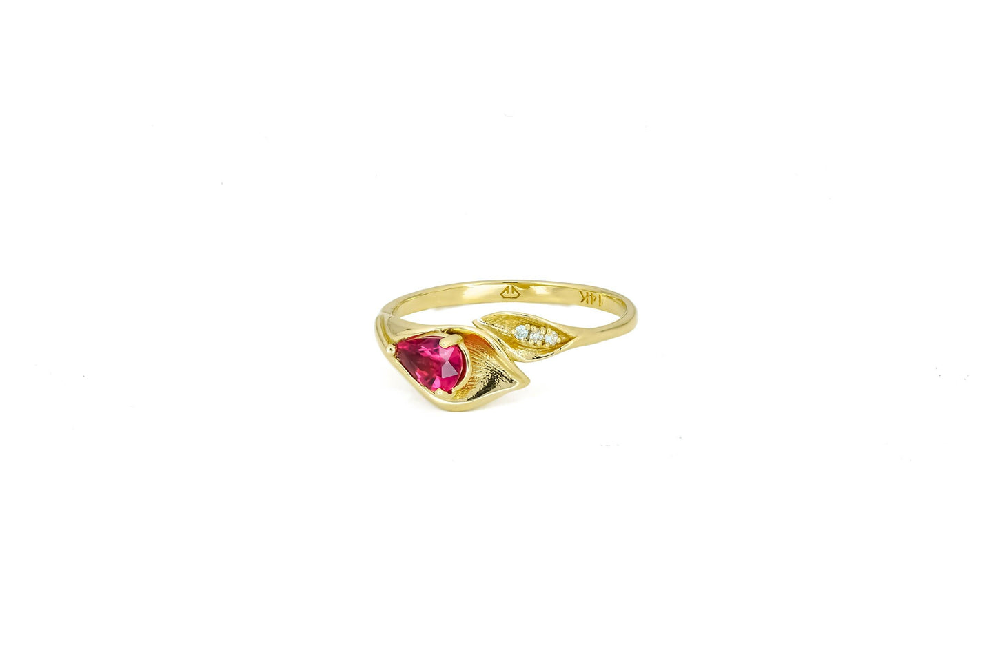 Lily calla 14k gold ring