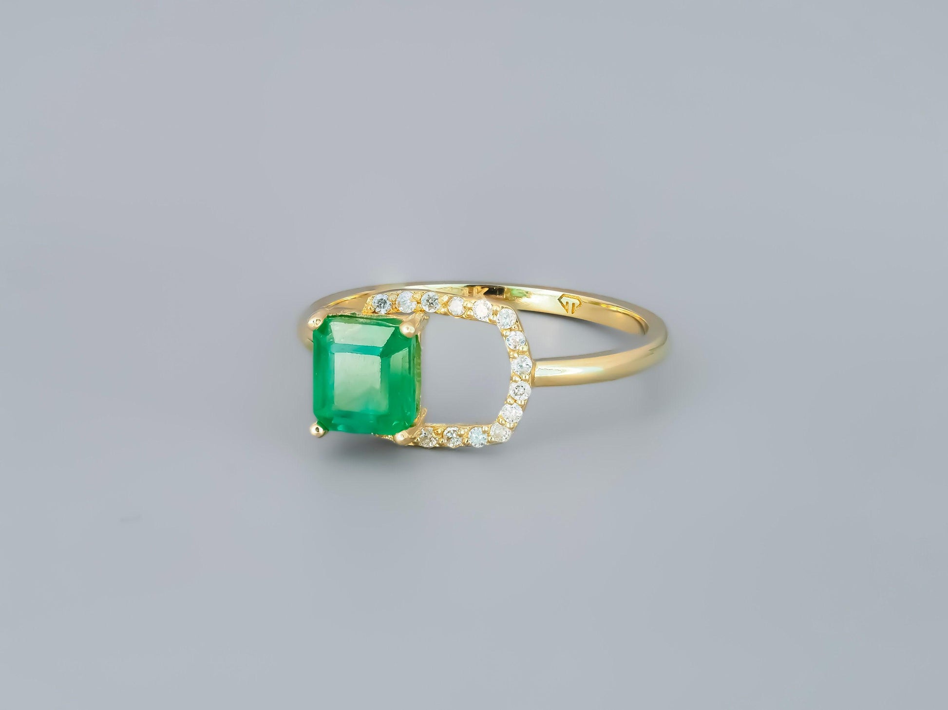 Octagon Emerald 14k gold ring