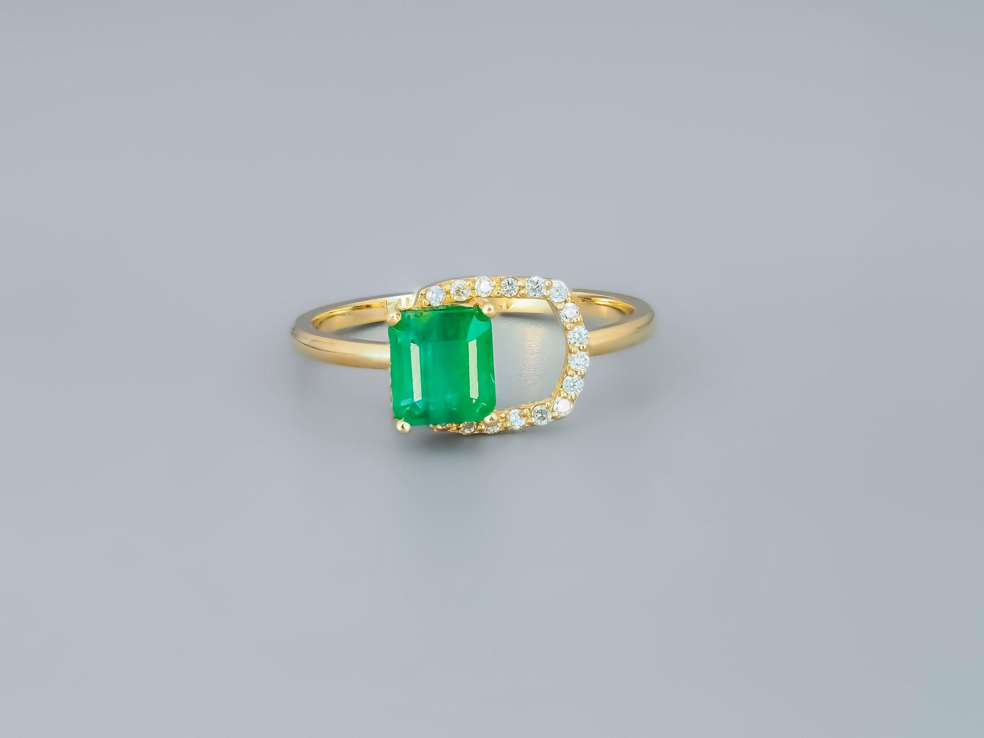 Octagon Emerald 14k gold ring