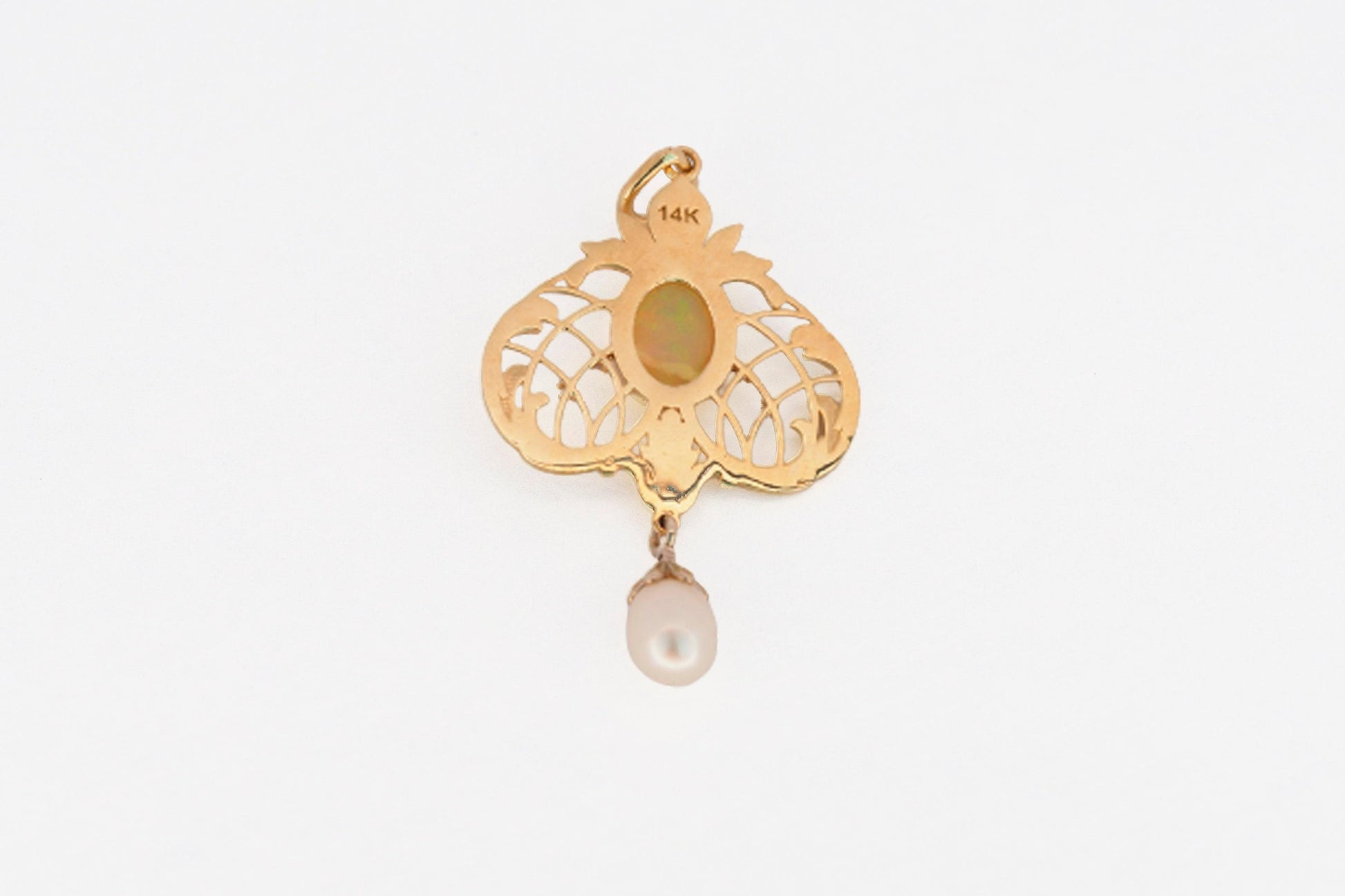 Opal, pearl Vintage style pendant in 14k gold
