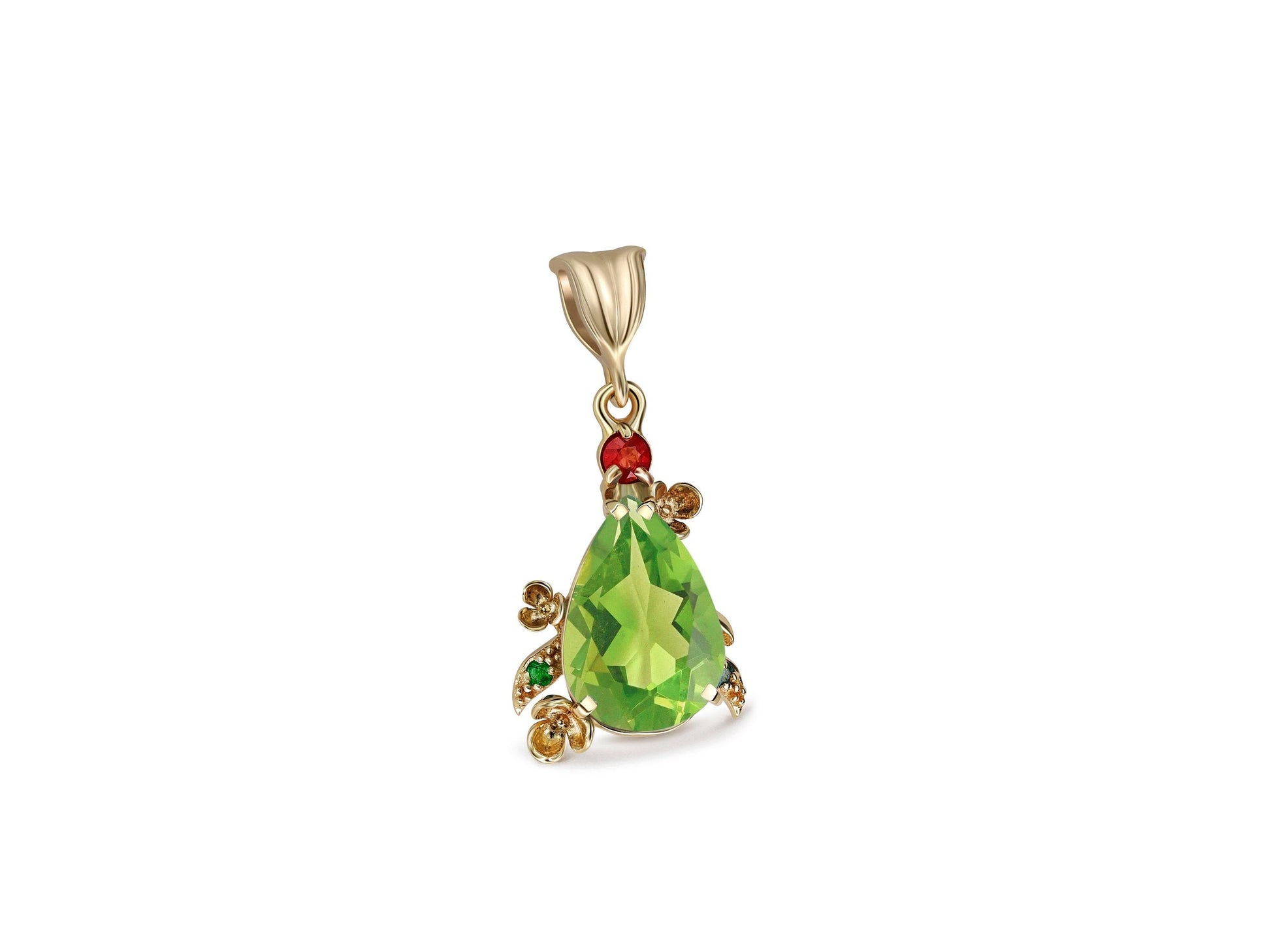 Pear Peridot Pendant in 14 Karat Gold