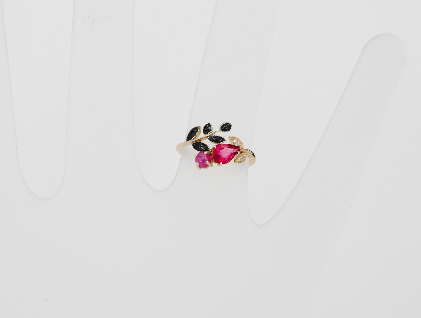 Pear, cabochon ruby 14k gold