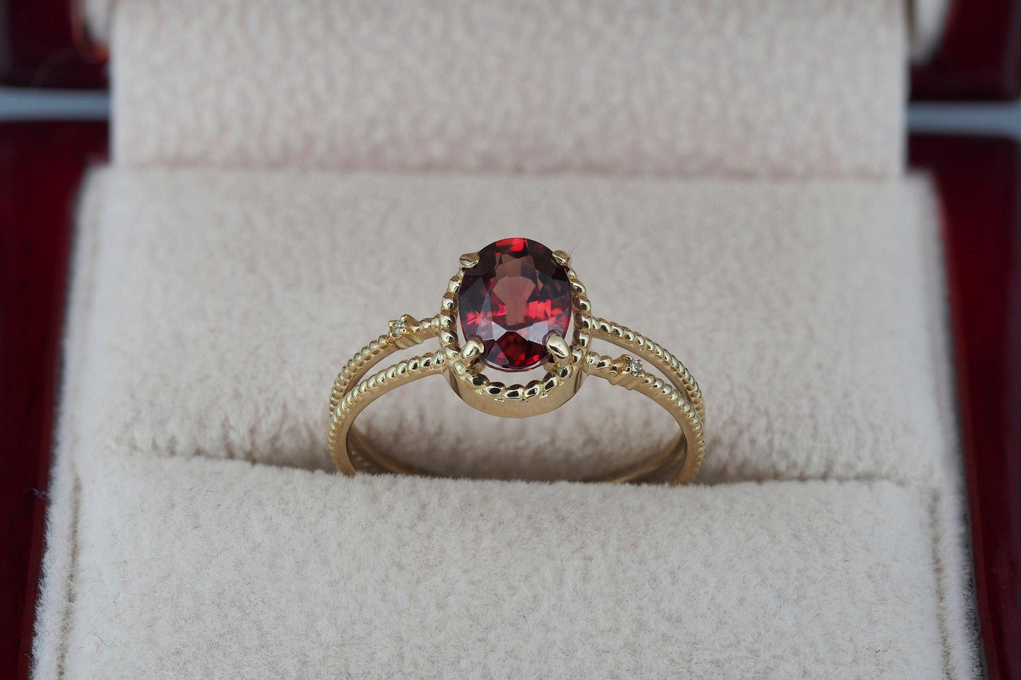 Red garnet gold 14k gold ring