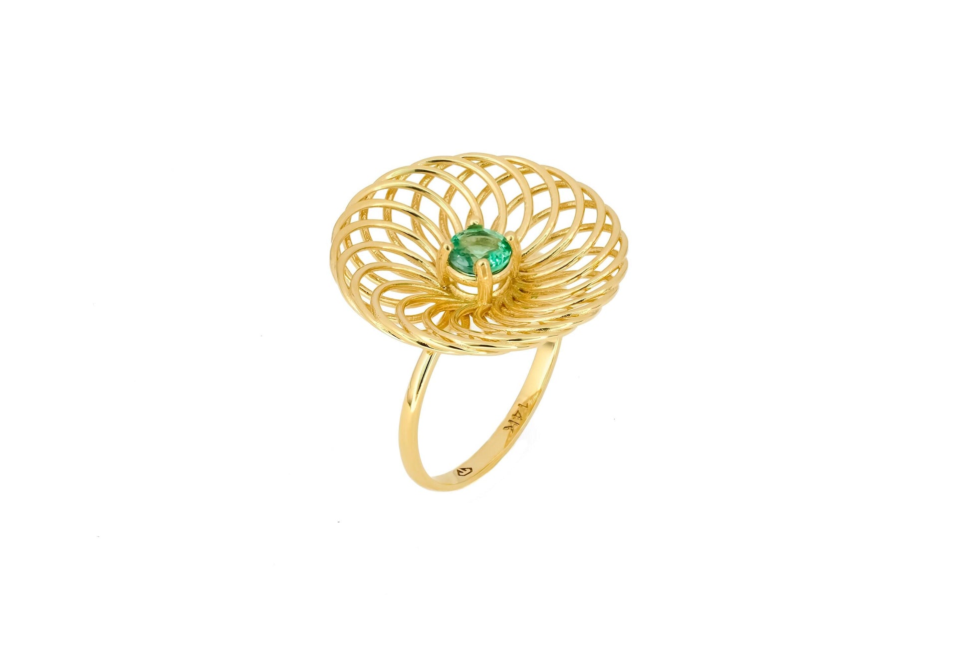 Round emerald 14k gold ring