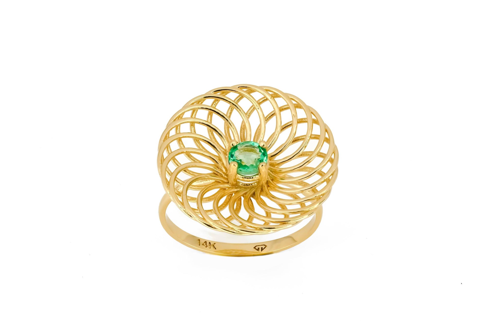 Round emerald 14k gold ring
