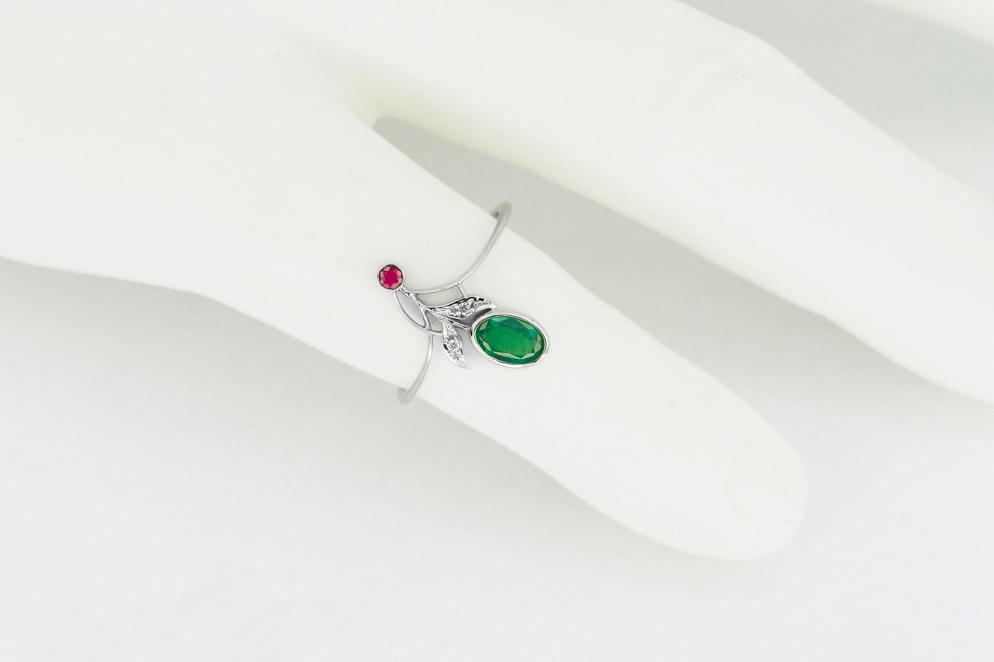 Vintage style inspired emerald ring