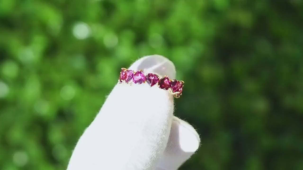 Heart garnet Eternity Ring in 14k gold