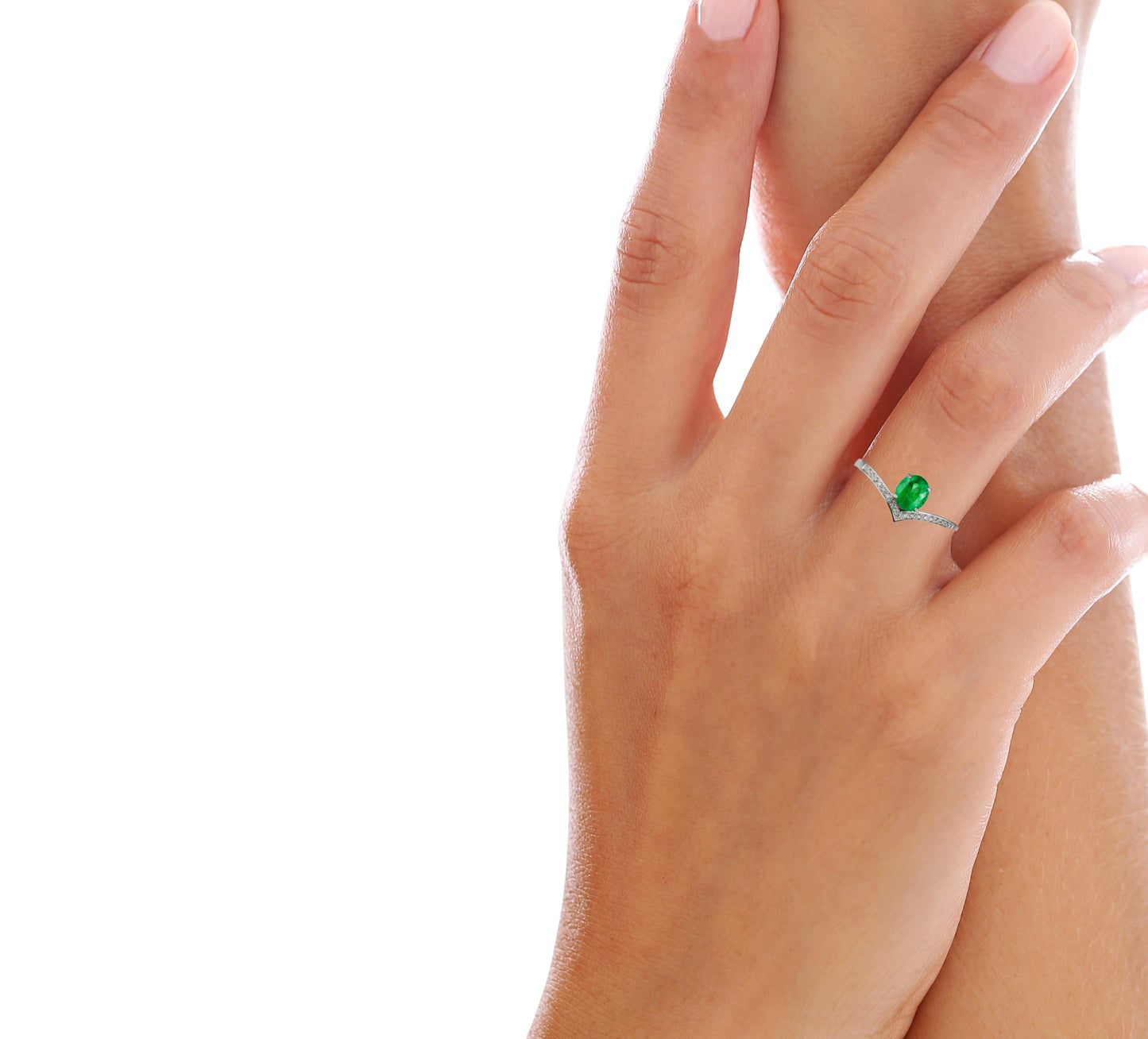 Oval Emerald  14k gold ring