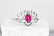 Load image into Gallery viewer, 14k gold ruby ring. Ruby lotus ring. Pear ruby ring.  Gemstone ring. July bithstone ring. Gold flower ring.