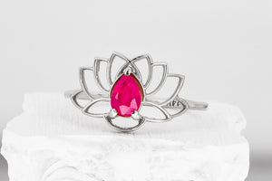 14k gold ruby ring. Ruby lotus ring. July bithstone ring. Gold flower ring. Pear ruby ring. Genuine ruby ring. Ruby promise ring.