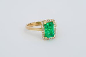 14k gold emerald Ring. Certified emerald ring. Octagon emerald ring. Afghanistan emerald ring. May Birthstone Ring. Emerald Statement ring