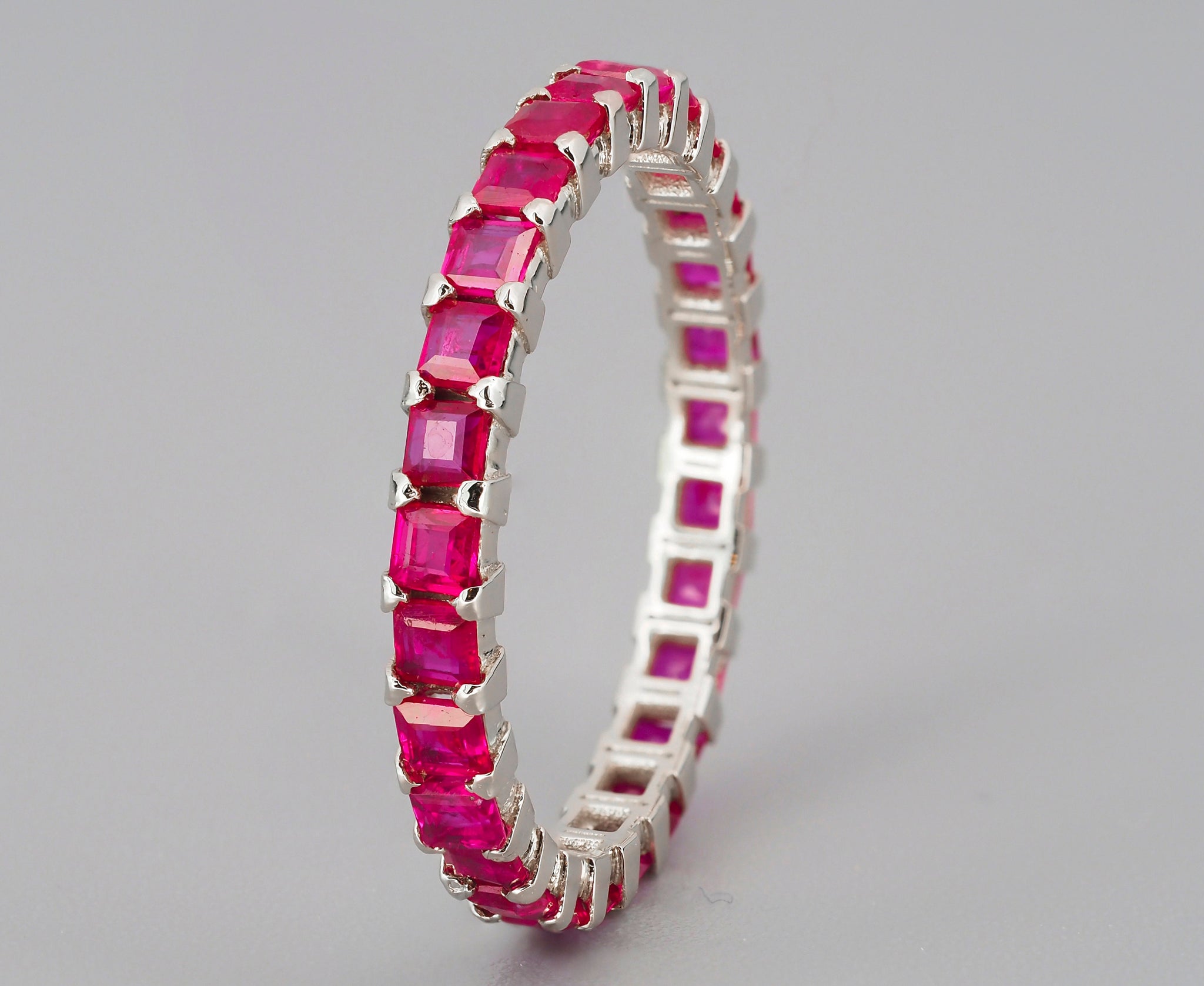 Ruby and 1/20ctw Diamond Vintage-Inspired Rose Gold Stackable Ring | REEDS  Jewelers