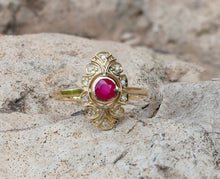 Load image into Gallery viewer, Ruby ring. Diamond ring. Vintage jewelry. Dainty ring. Promise ring