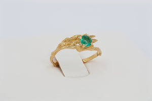 Round emerald ring. 14k solid gold ring with Emerald. Olive tree ring. Plant ring. Branch ring. Emerald engagement ring. May Birthstone Ring