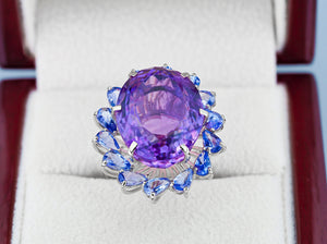 14k gold Natural Amethyst and Tanzanite ring. Flower ring. Purple gemstone Ring. Cocktail ring. February birthstone ring. Statement ring.