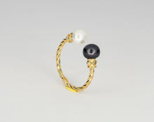 Load image into Gallery viewer, Black and white natural pearls solid gold ring. Open Ended Ring. Twisted ring. Rope ring. Pearl and diamonds gold ring. Adjustable gold ring