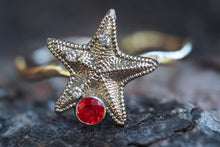 Load image into Gallery viewer, Starfish 14k solid gold ring with natural Orange Sapphire and diamonds. Summer Ring. Ocean Star fish. Love ring. Valentine&#39;s Day Jewelry.