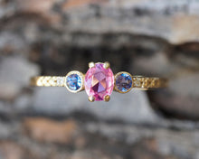 Load image into Gallery viewer, 14k solid gold ring with 0.50 ct oval sapphire. Pink sapphire ring. Tanzanite ring. Tiny gold ring. Sapphire ring. September birthstone