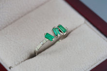 Load image into Gallery viewer, 14k solid gold ring with Emeralds and diamonds. Baguette emerald ring. Minimalist emerald ring. Emerald engagement ring. May Birthstone Ring