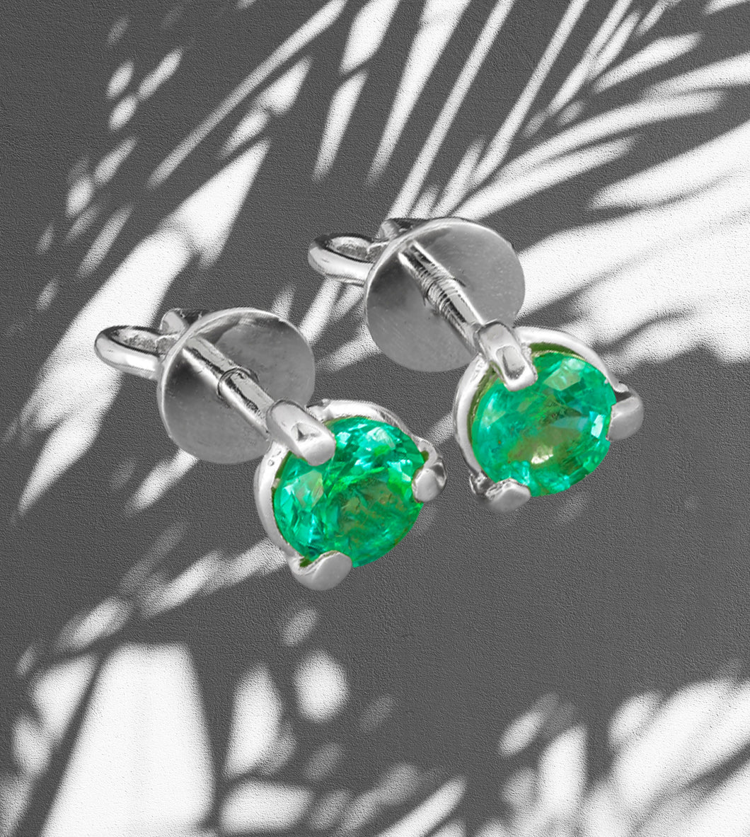 Natural emerald studs. 14k solid gold earrings with 1.00 ct emeralds. May birthstone Jewelry. Green gemstone studs. Round emerald earrings.