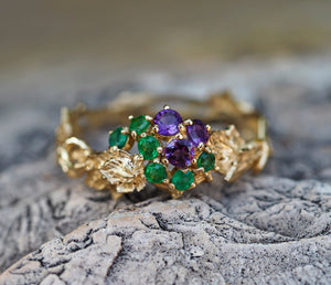 Solid 14k solid gold Grape ring with natural emeralds and amethysts. Vine Leaves Ring. Gold fertility ring. Summer vine ring. Plant ring.
