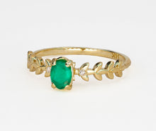Load image into Gallery viewer, Oval emerald ring. 14k solid gold ring with Emerald. Minimalist emerald ring. Emerald engagement ring. May Birthstone Ring. Stackable ring.